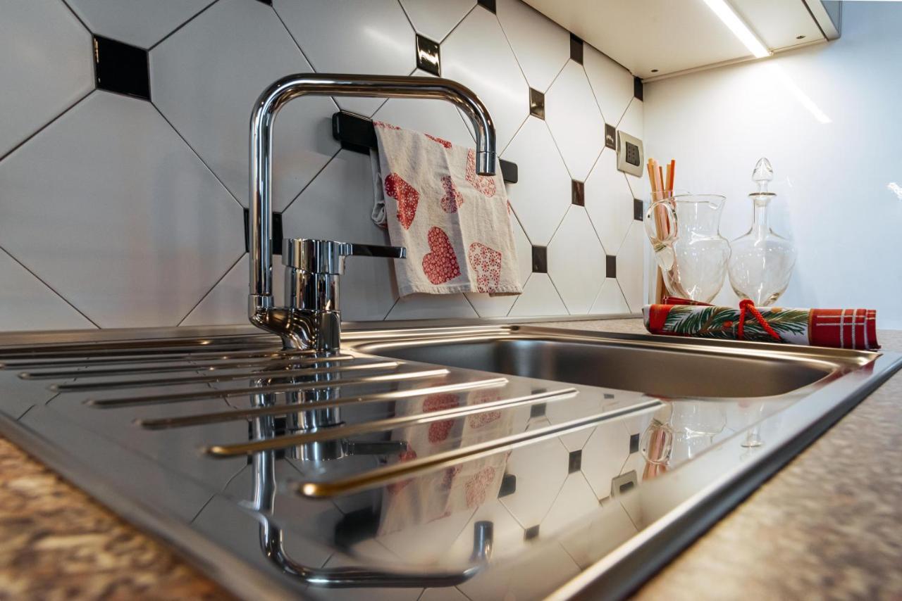Appartamento Incantevole Con Parcheggio Privato Casteldidone Luaran gambar